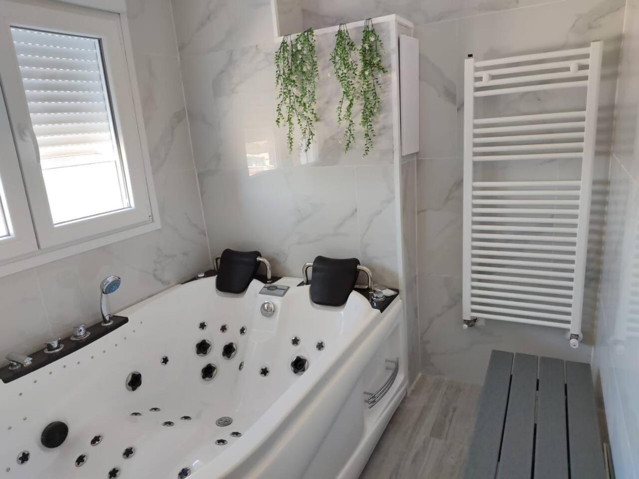Apartamento Con Jacuzzi El Rincon De Las Delicias Σαραγόσα Εξωτερικό φωτογραφία